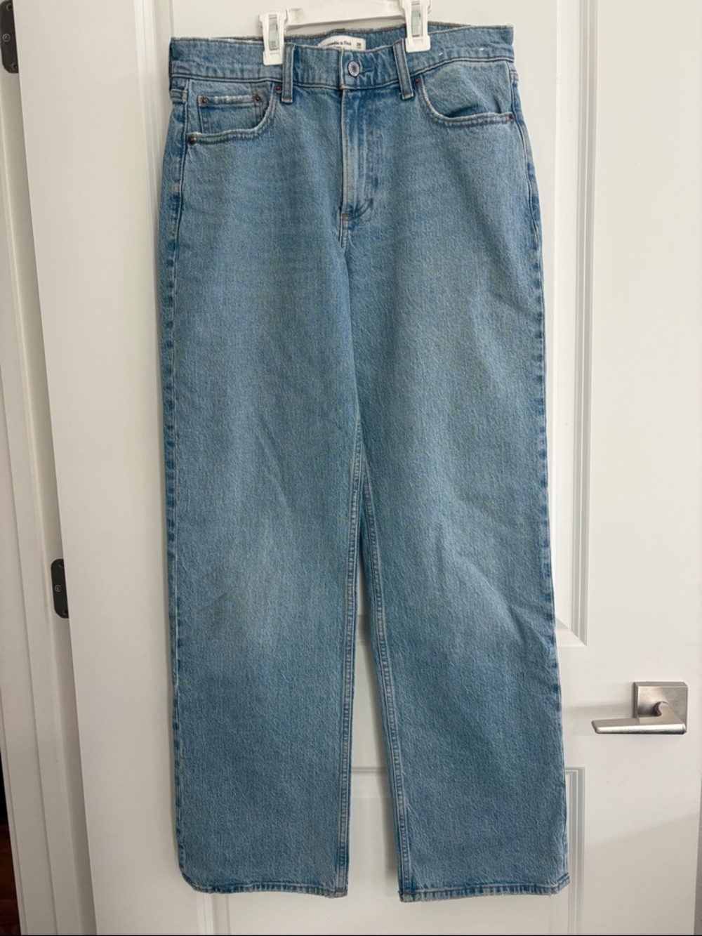 Aberombie & Fitch baggy low rise jeans BRAND NEW